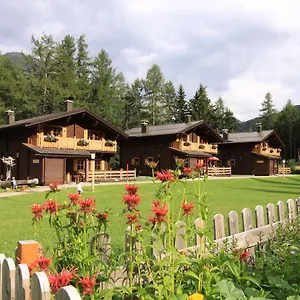 Ferienhaus Almdorf Waldesruh, Sölden